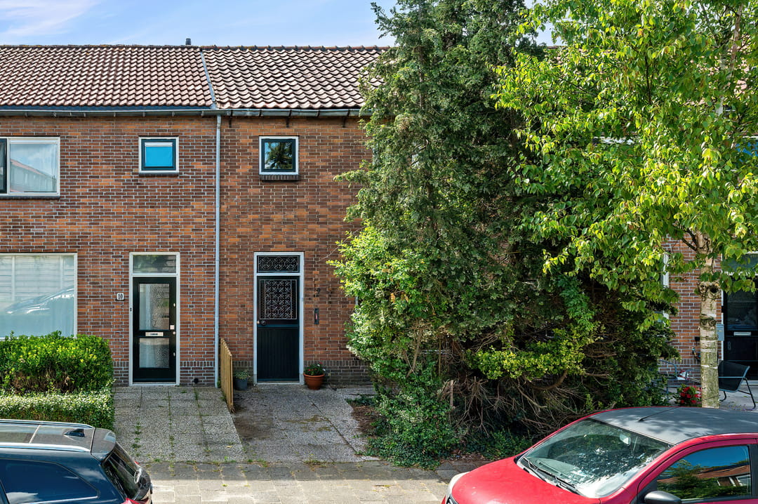 Photo 1 of Prins Bernhardstraat 9