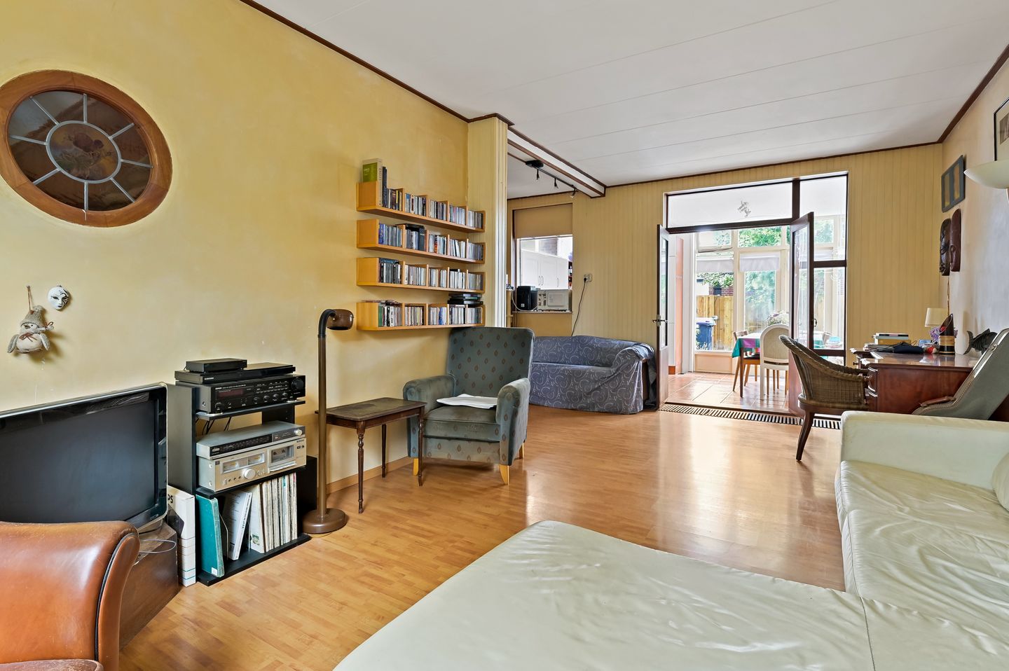 Photo 10 of Prins Bernhardstraat 9