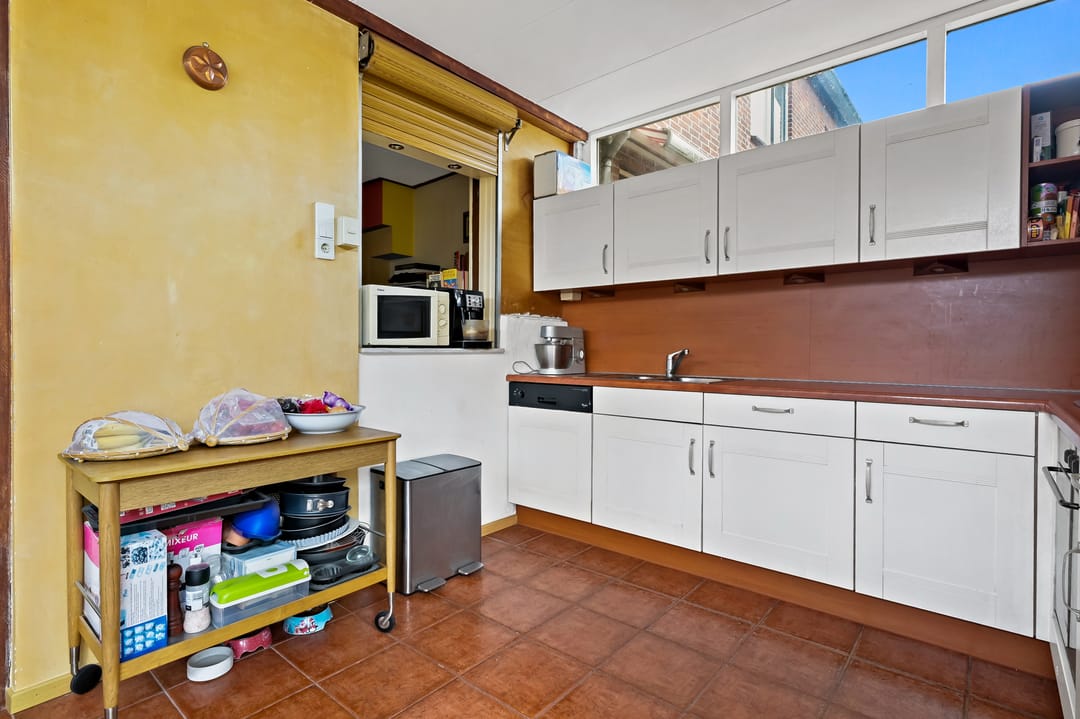 Photo 13 of Prins Bernhardstraat 9