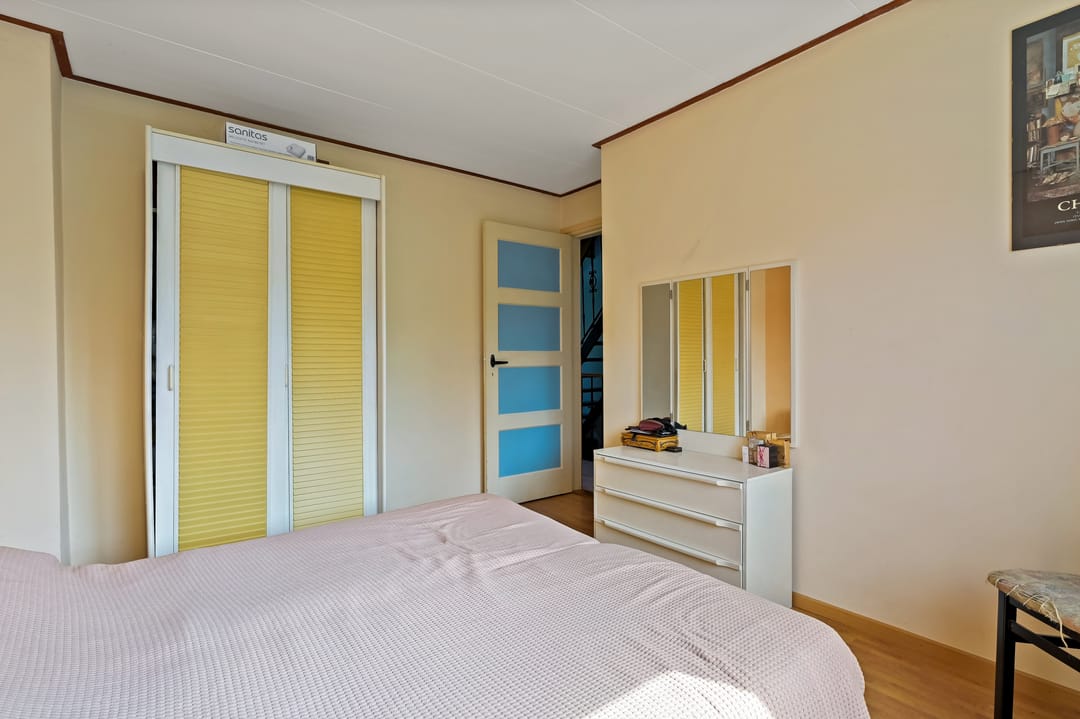 Photo 31 of Prins Bernhardstraat 9