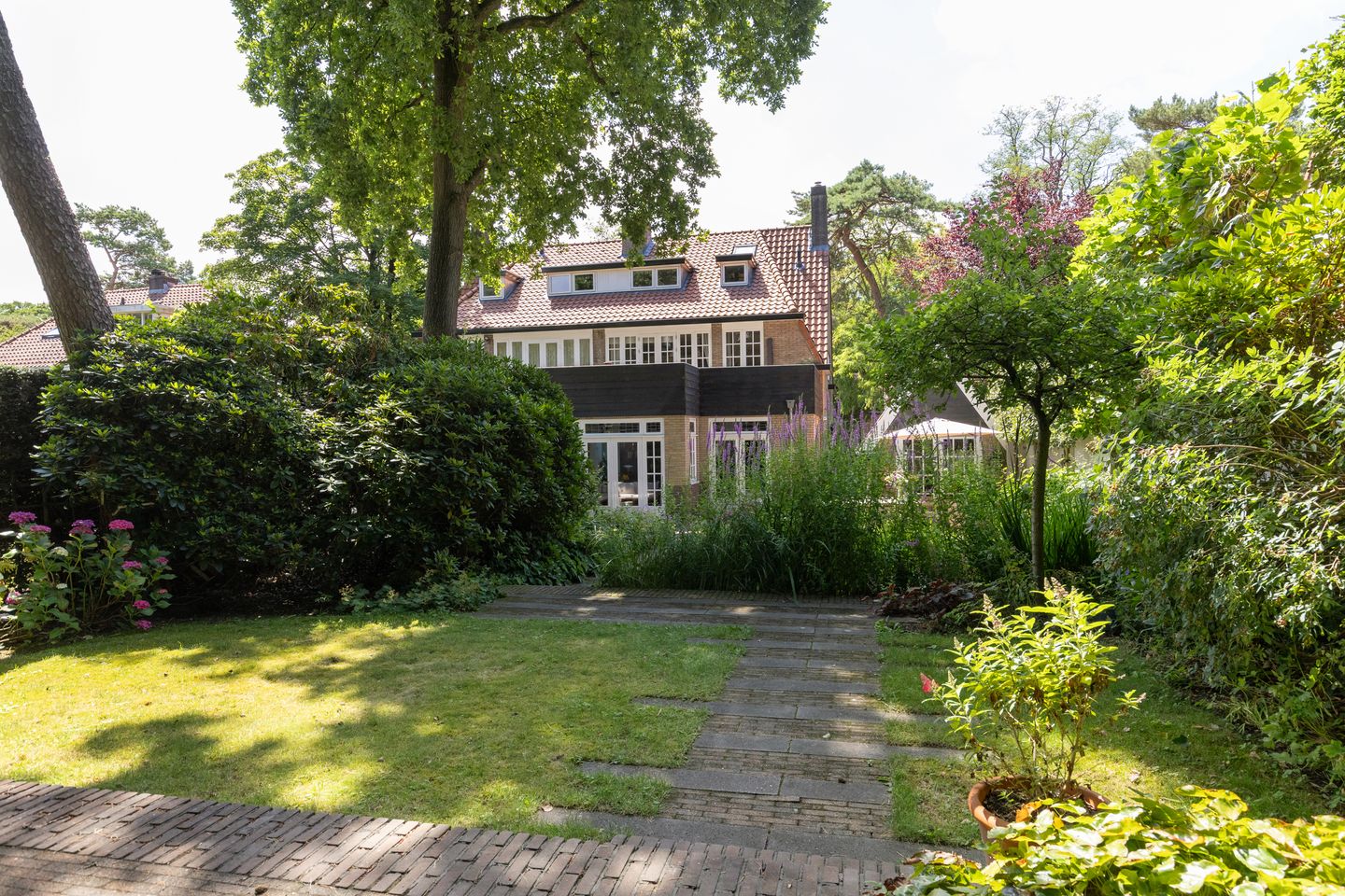 Foto 55 van Zweerslaan 15