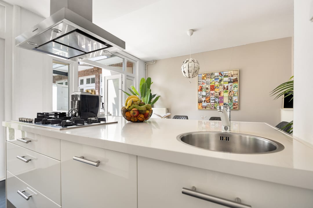 Foto 11 van Johannes van der Waalsstraat 101-1