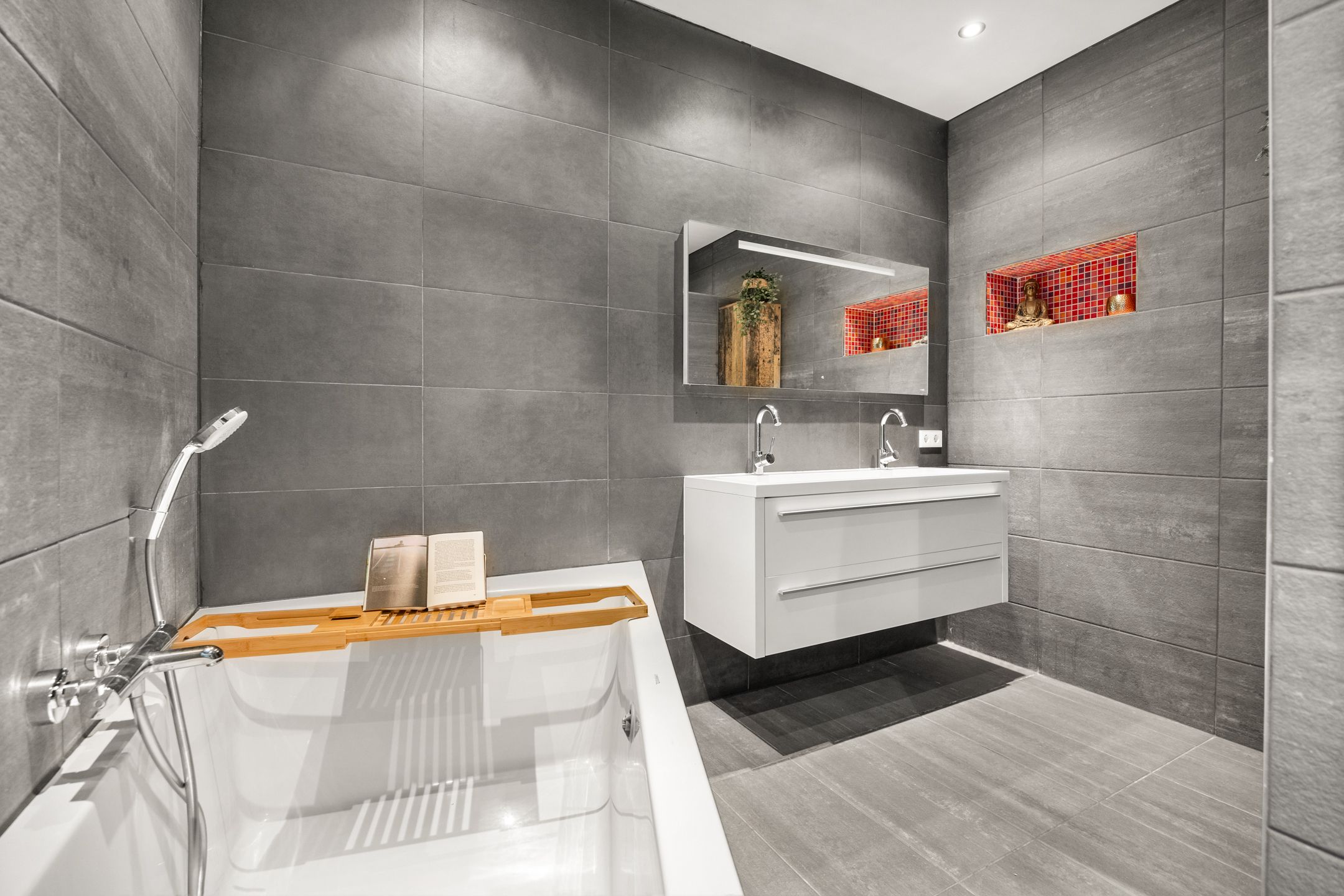 Foto 27 van Johannes van der Waalsstraat 101-1