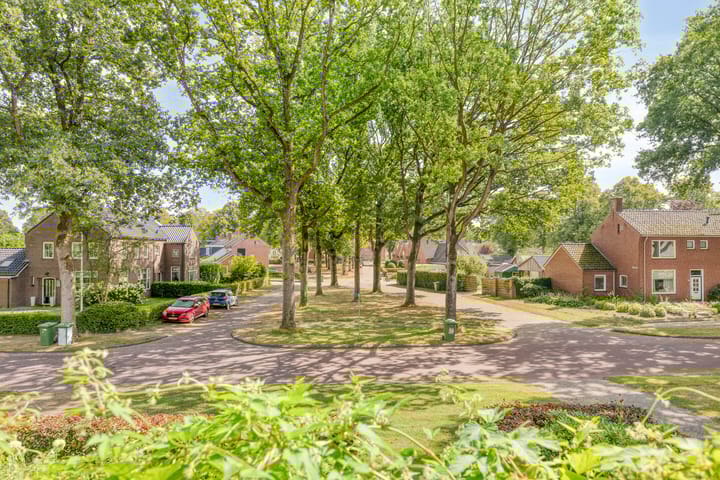 Photo 20 of Julianalaan 13