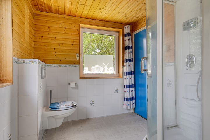 Photo 21 of Julianalaan 13