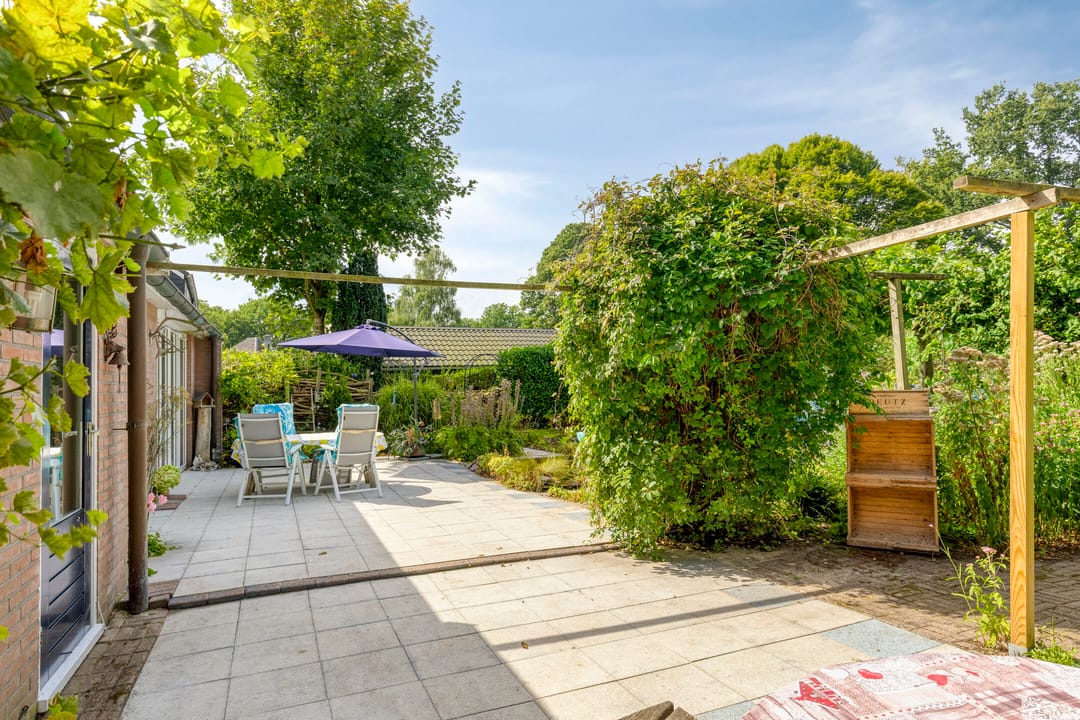 Foto 32 van Julianalaan 13