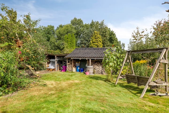 Photo 35 of Julianalaan 13