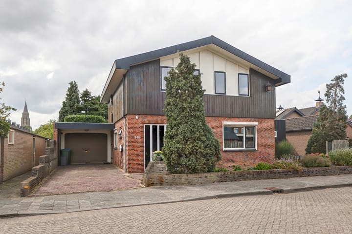 Burgemeester Hermsenstraat 98 B