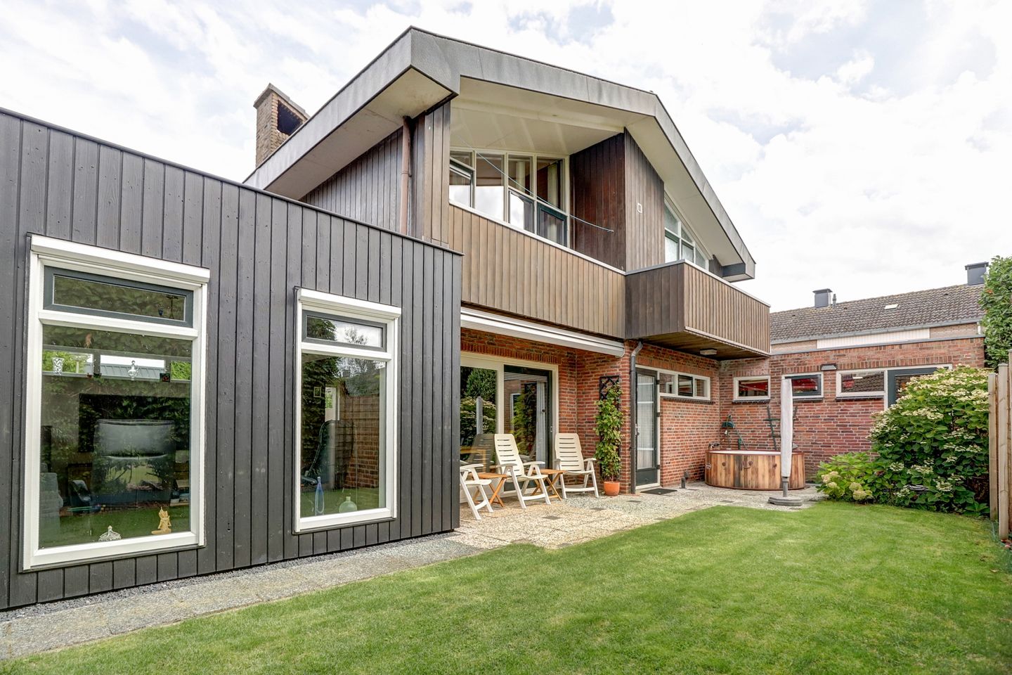 Foto 1 van Burgemeester Hermsenstraat 98-B