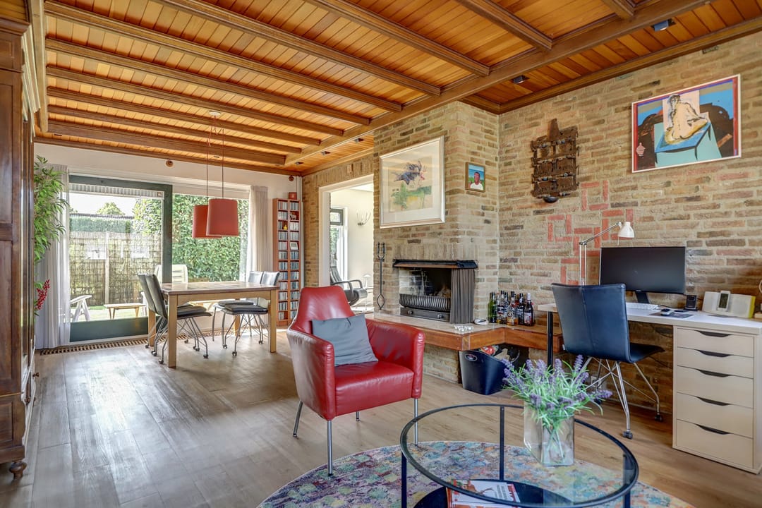 Photo 7 of Burgemeester Hermsenstraat 98-B