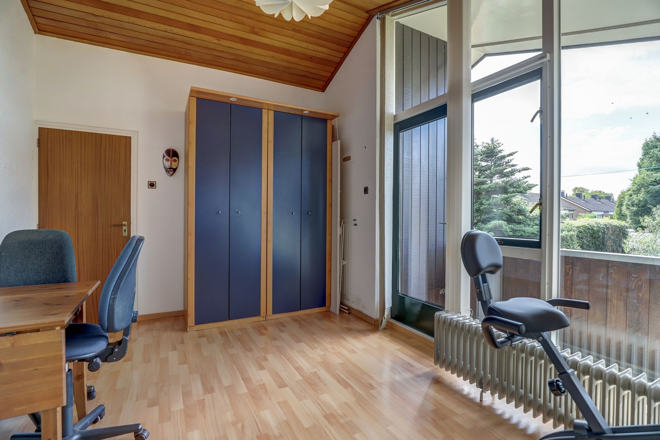 Photo 27 of Burgemeester Hermsenstraat 98-B