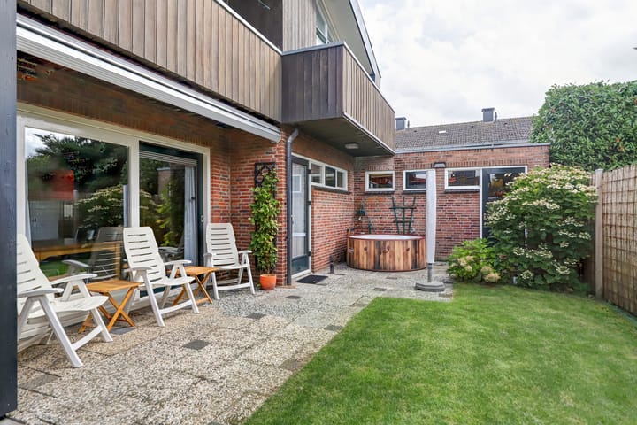 Foto 41 van Burgemeester Hermsenstraat 98-B