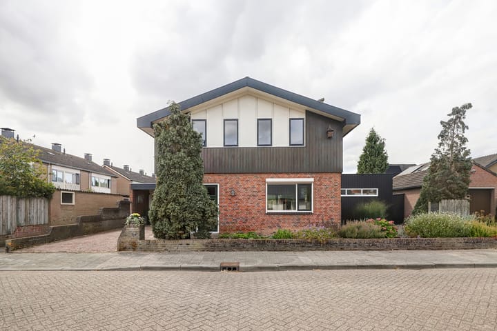 Foto 43 van Burgemeester Hermsenstraat 98-B