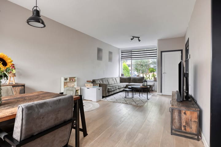 Foto 3 van Elimstraat 6