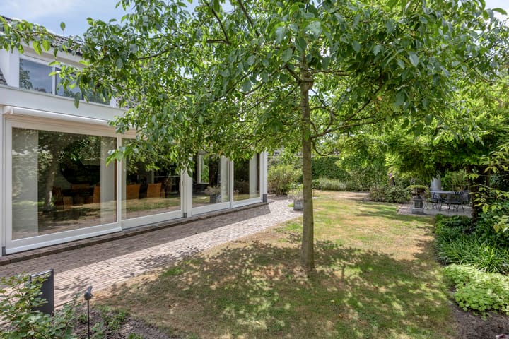 Foto 52 van Hugo Thijssensplein 1