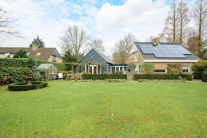 Photo 37 of Ameroever 64