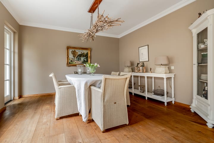 Photo 21 of Ameroever 64