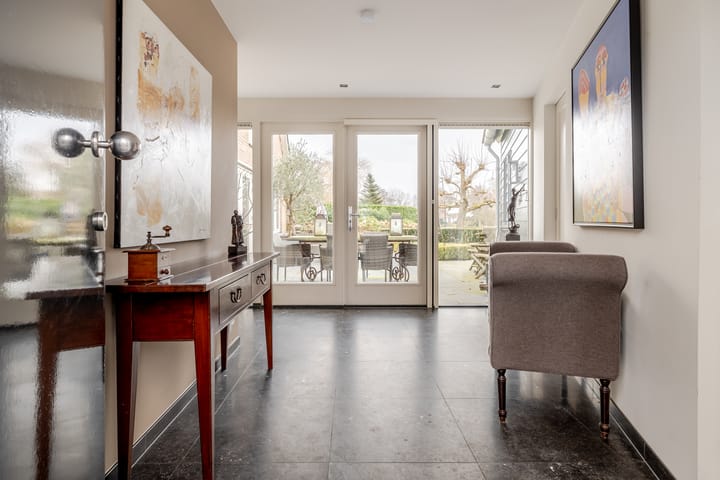 Photo 33 of Ameroever 64