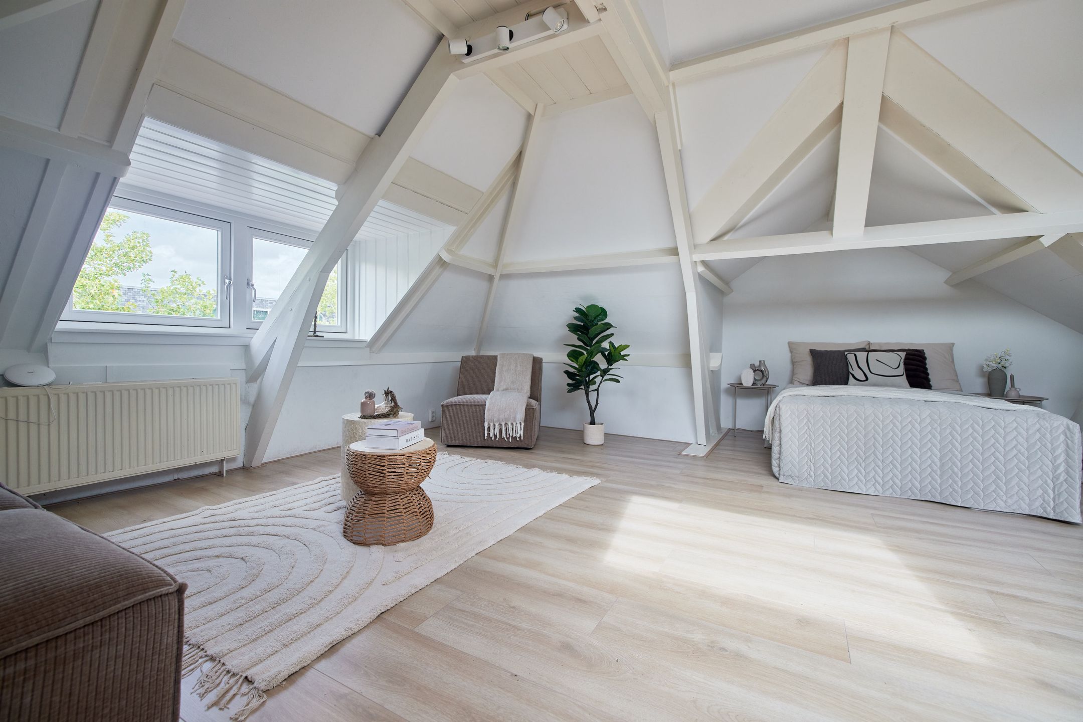 Photo 9 of Achterom 127-C