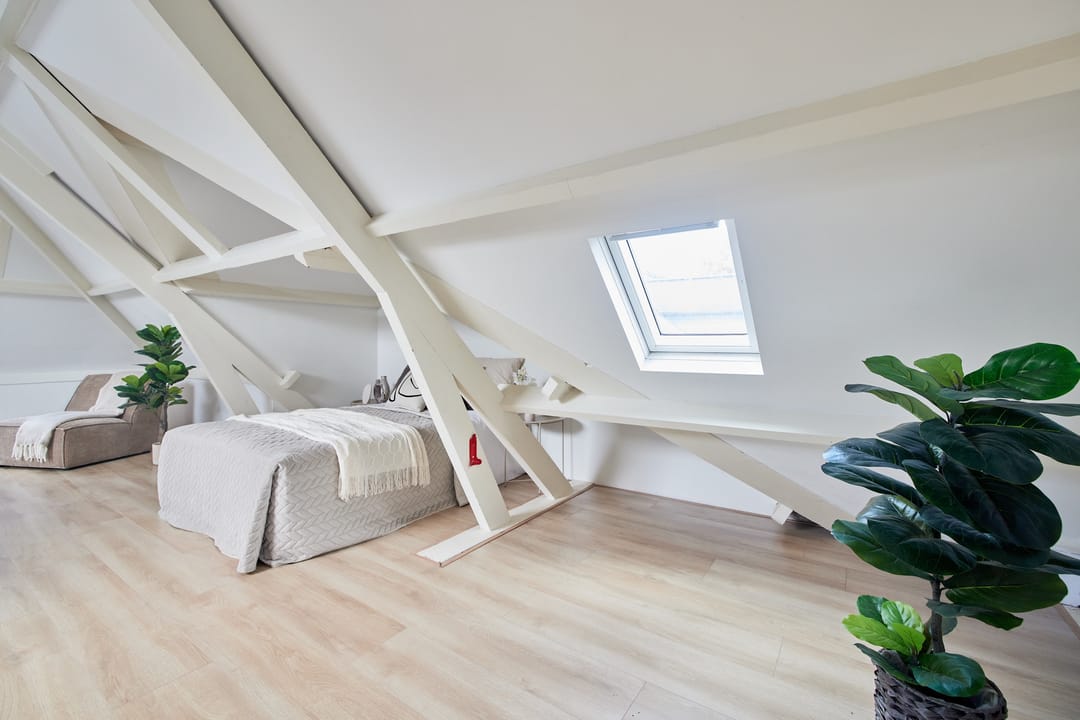 Photo 13 of Achterom 127-C