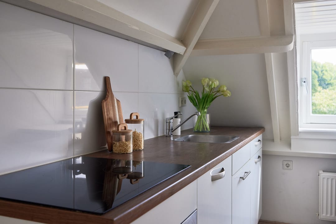 Photo 17 of Achterom 127-C