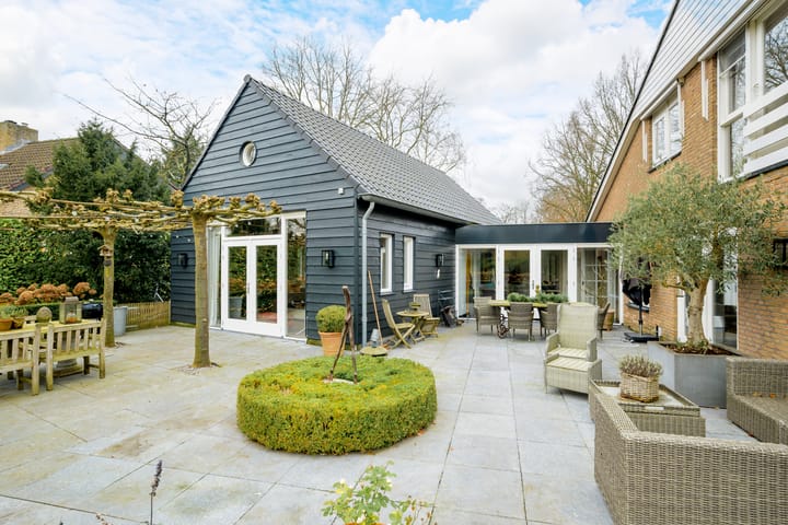 Photo 40 of Ameroever 64