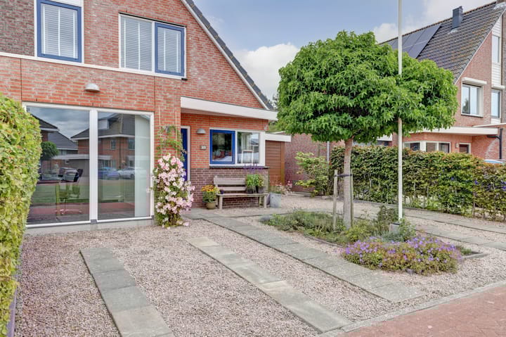 Foto 5 van Koningin Beatrixlaan 39