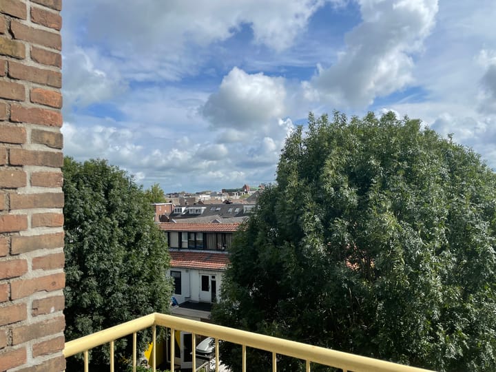 Photo 14 of Frederik Hendrikstraat 126