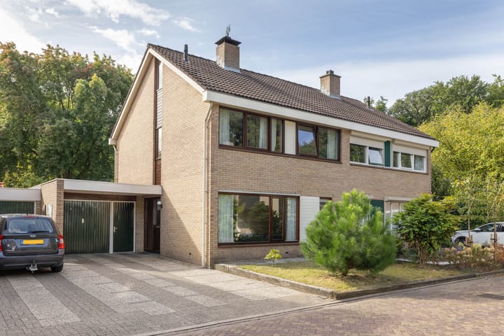 Foto 27 van Dinant Dijkhuisstraat 136