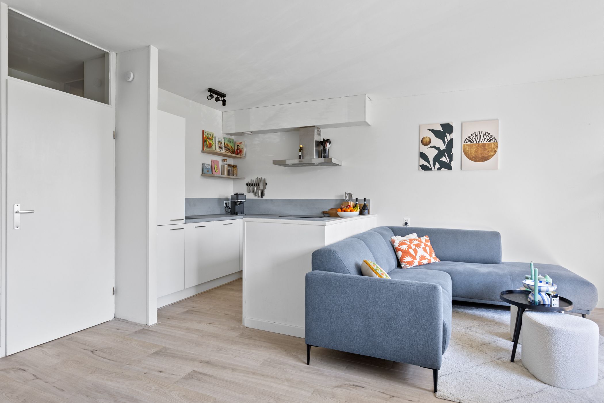 Photo 15 of Jacob Obrechtstraat 45