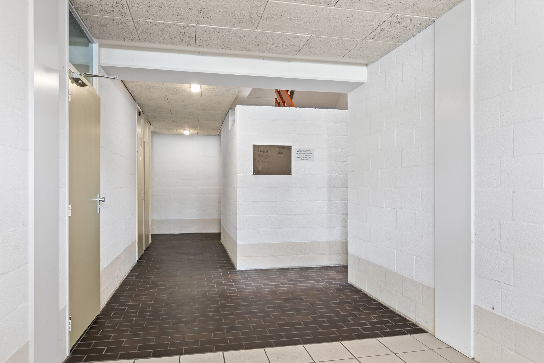 Photo 33 of Jacob Obrechtstraat 45
