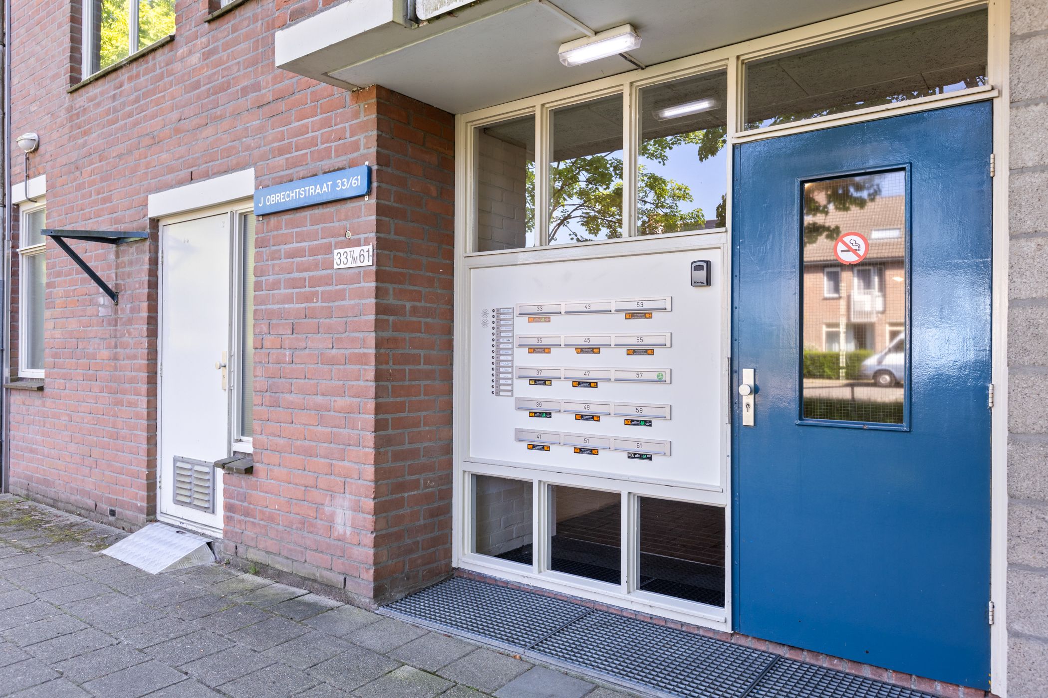 Photo 36 of Jacob Obrechtstraat 45