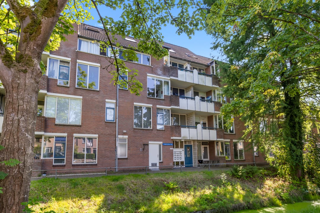 Photo 37 of Jacob Obrechtstraat 45