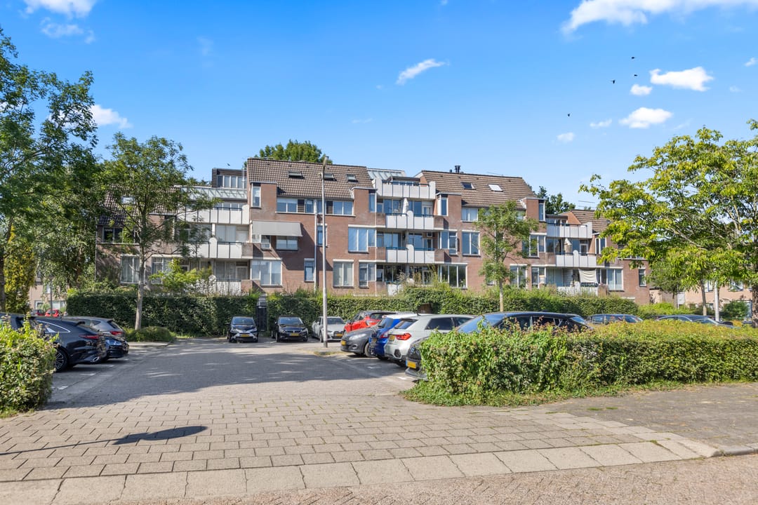 Photo 41 of Jacob Obrechtstraat 45