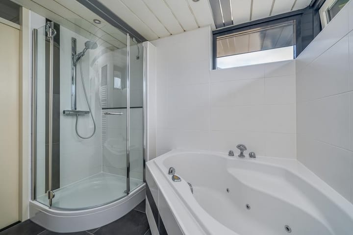 Photo 14 of Blankenweg 27