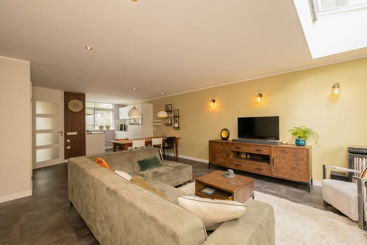 Foto 8 van Molenlaan 38