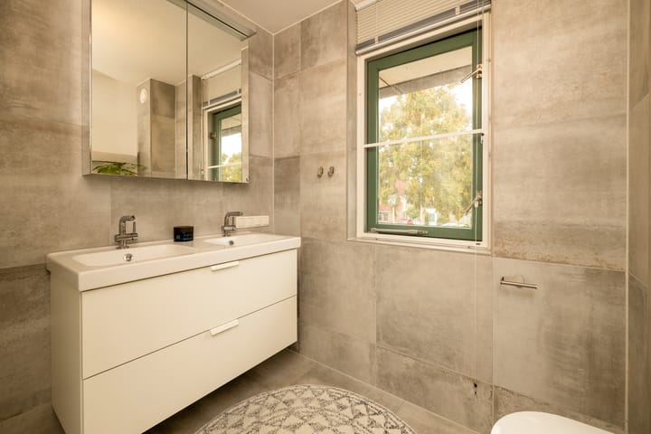 Foto 33 van Molenlaan 38