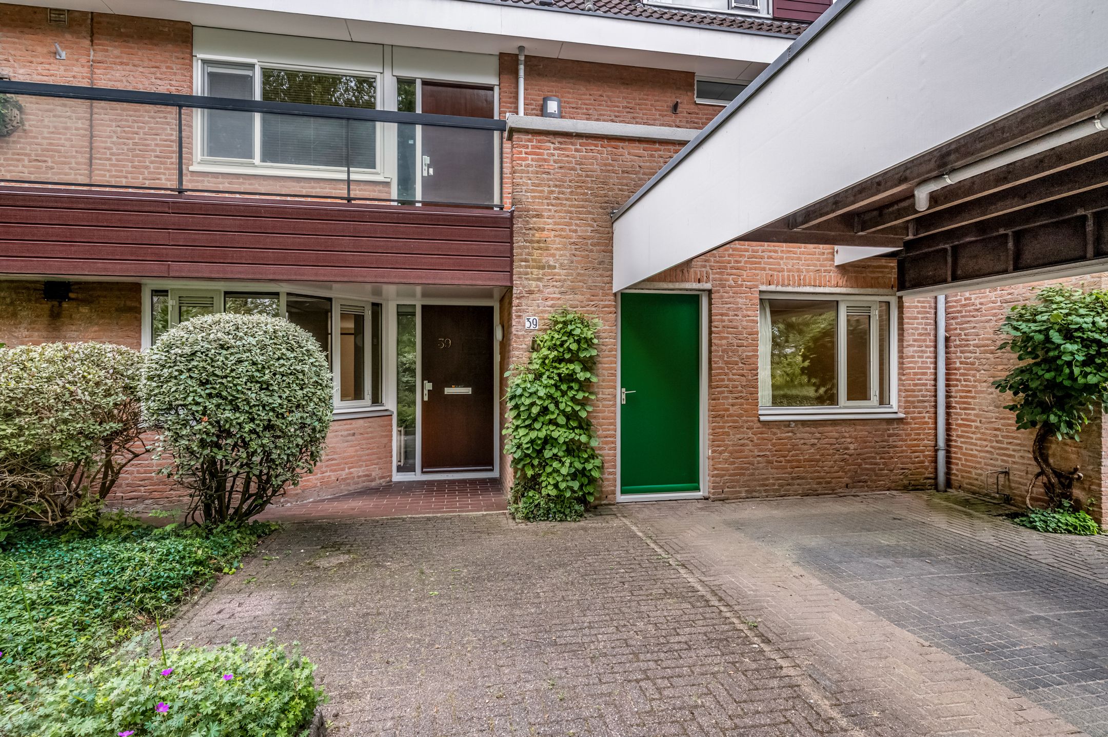 Foto 9 van J F Kennedylaan 39