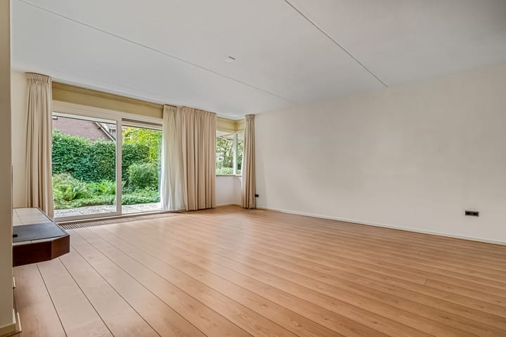 Foto 13 van J F Kennedylaan 39