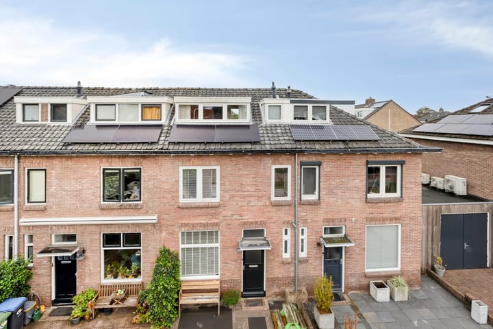 Foto 34 van van Peltlaan 196