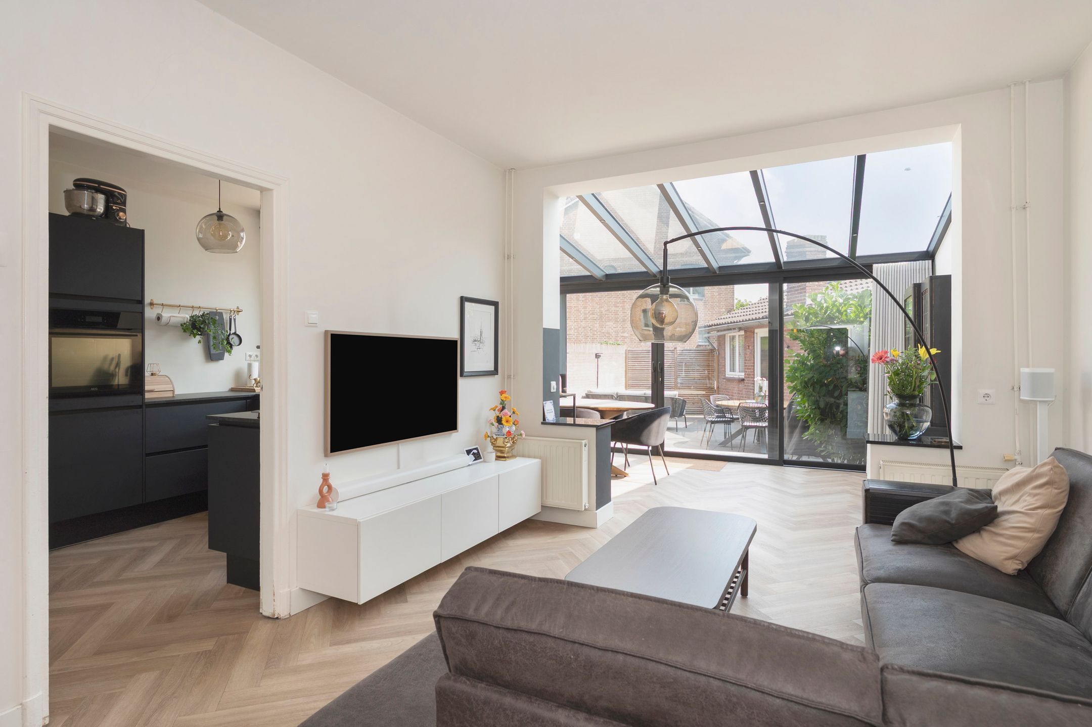 Foto 15 van Walramstraat 25