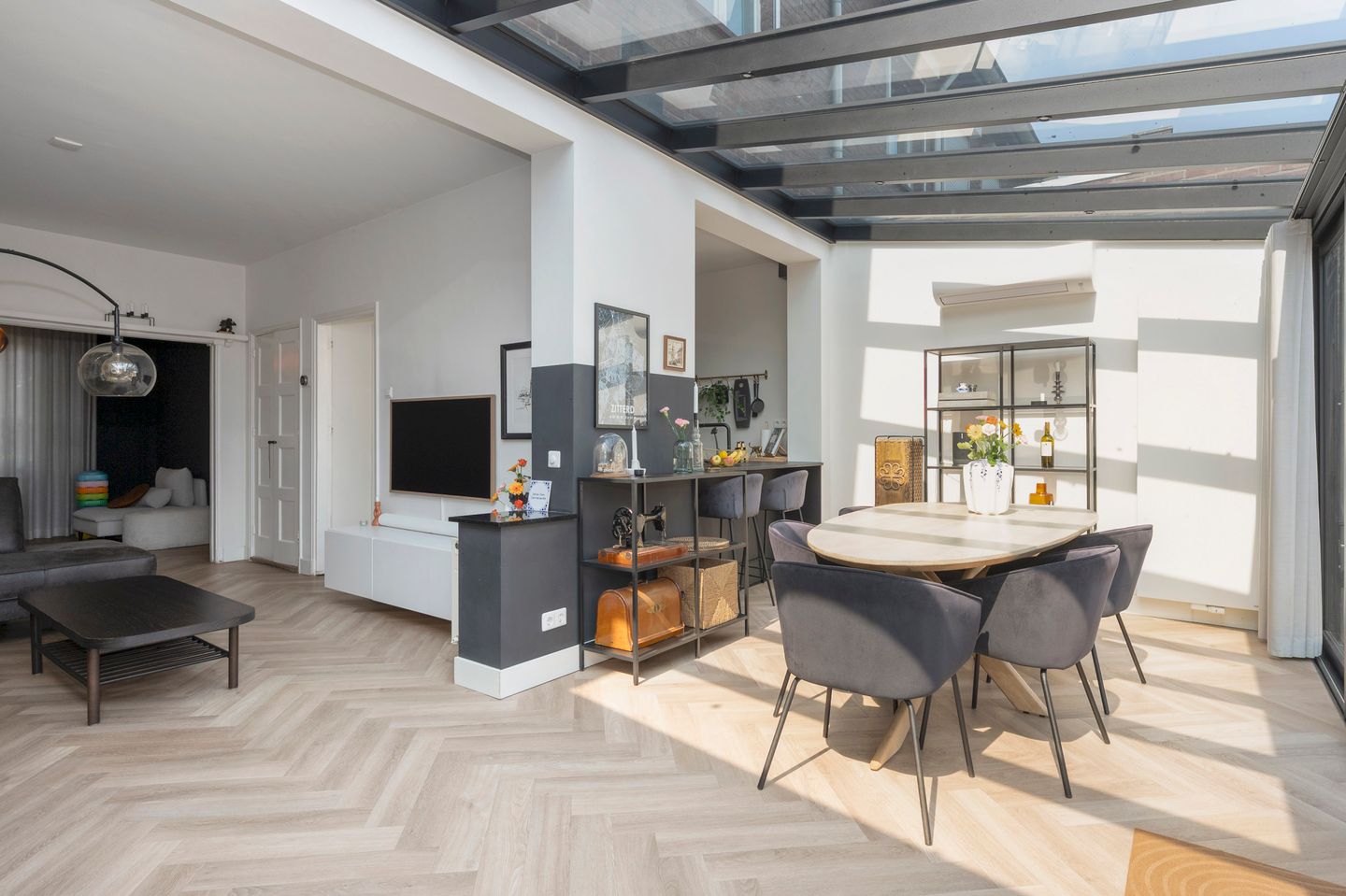 Foto 19 van Walramstraat 25