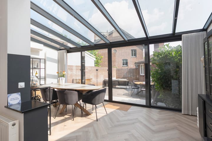 Foto 20 van Walramstraat 25