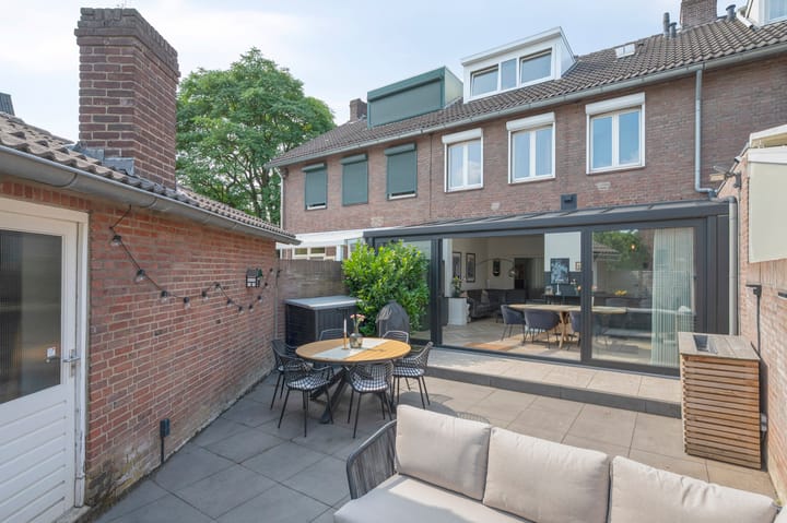 Foto 49 van Walramstraat 25