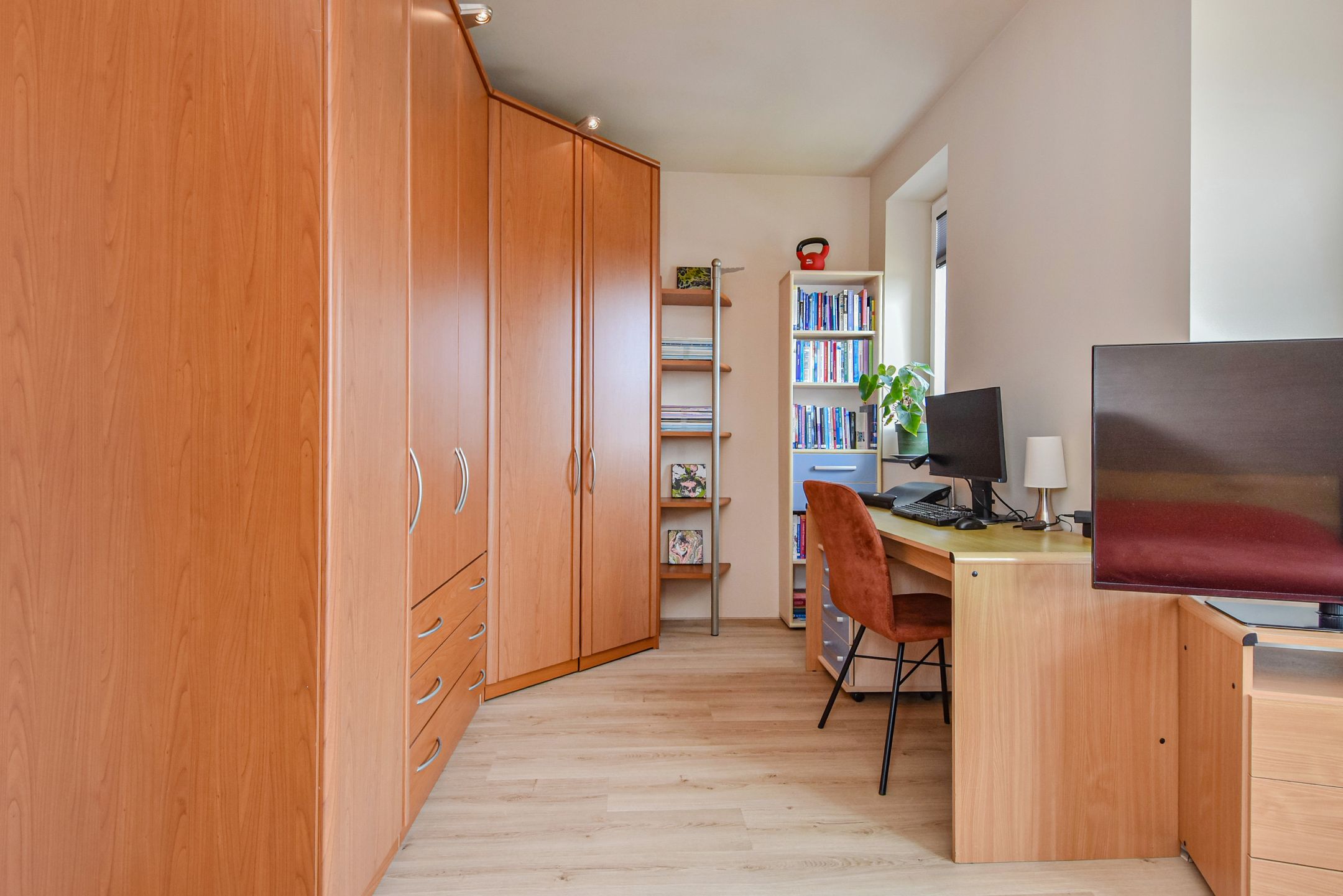 Foto 24 van Heemraadstraat 138