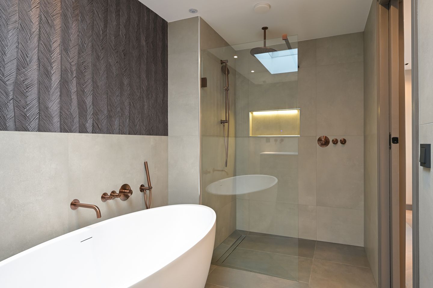 Photo 40 of Noordeinde 109-D