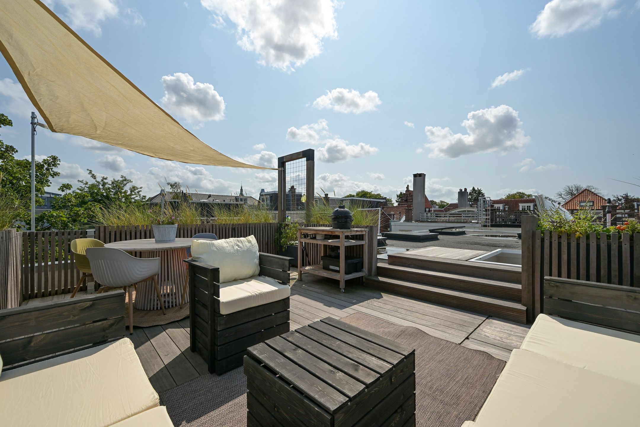 Photo 48 of Noordeinde 109-D