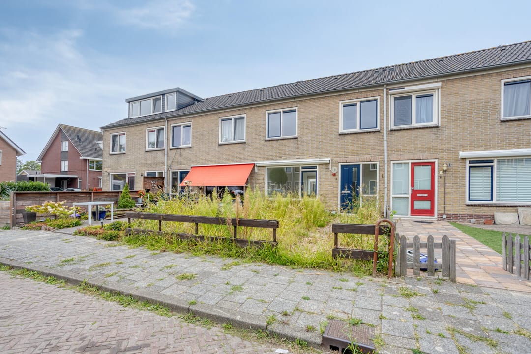 Photo 1 of Van Barenstraat 16