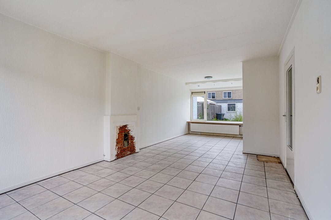 Photo 2 of Van Barenstraat 16