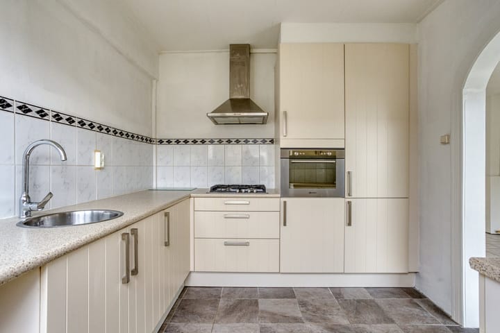 Foto 5 van Van Barenstraat 16